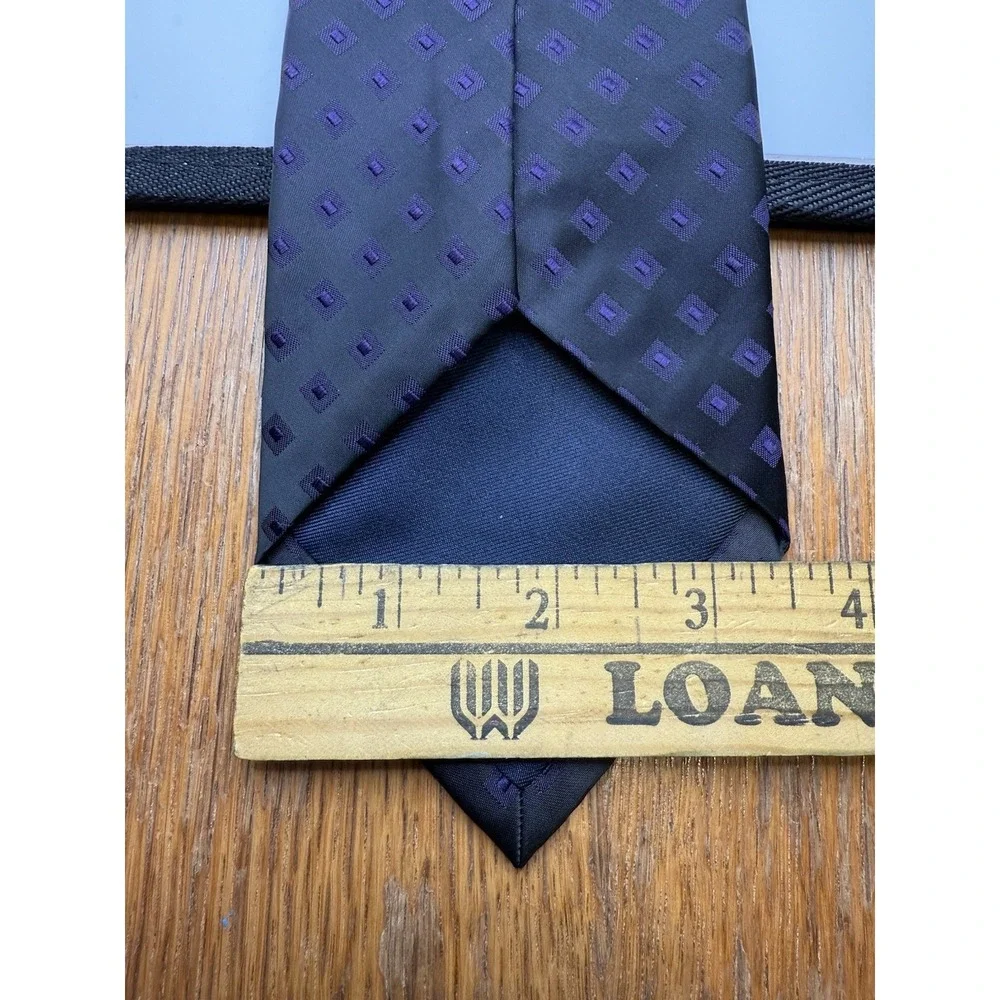 Palenzo Collection Silk Tie Made in Italy Purple‎ Diamond Pattern 62 in